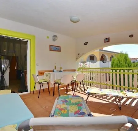 In With Terrace, Air Condition, Wifi Apartamento *